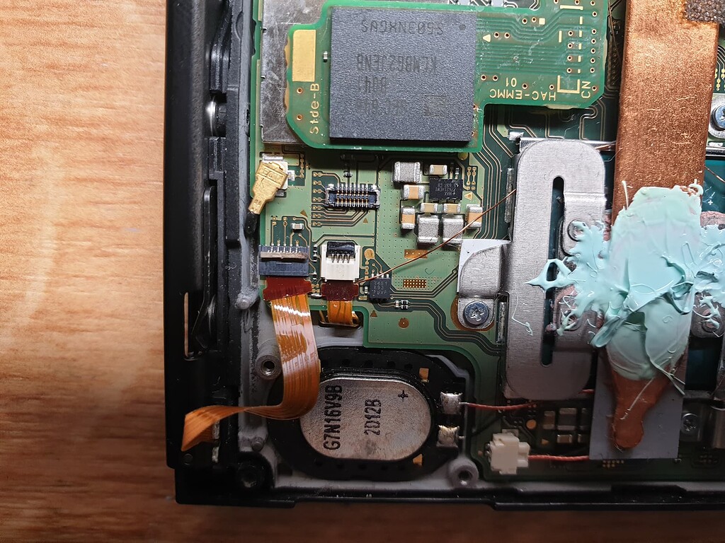 Looking for infos about Joycon circuit on Switch Mainboard Nintendo