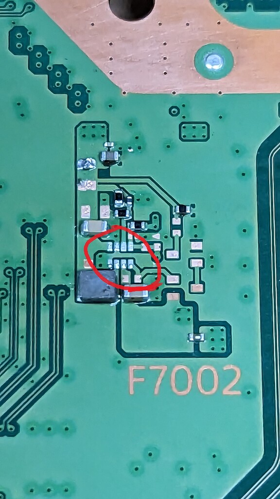 Need help finding a replacement for the chip on f7002 - PS5