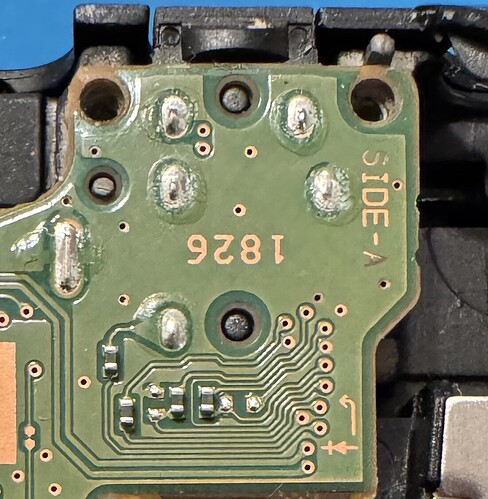 headphone-port